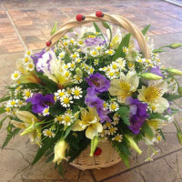 Basket of prefabricated flowers